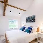 דירה 3 Bed In Harrogate Oc-79080 פאטלי ברידג'
